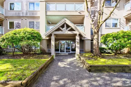 Hot Tub / Spa Photo of 205 15140 29a Avenue, Surrey, BC