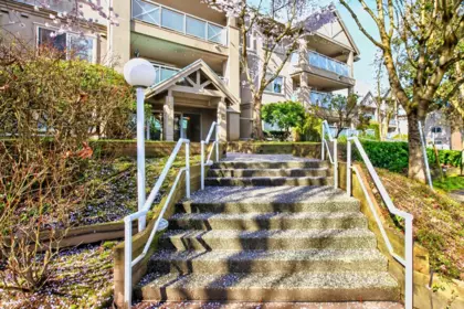 Swimming Pool Photo of 205 15140 29a Avenue, Surrey, BC
