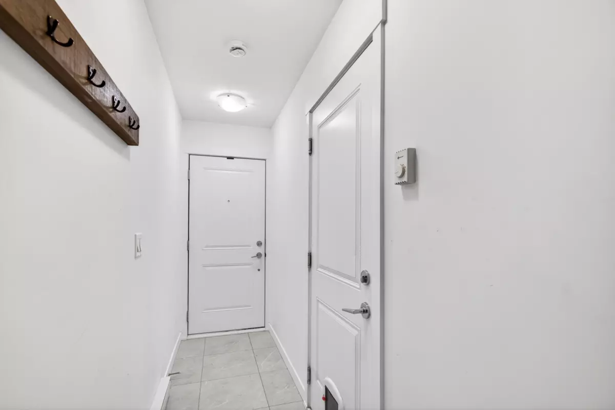 Family Room Photo of 26 18681 68 Avenue, Surrey, BC