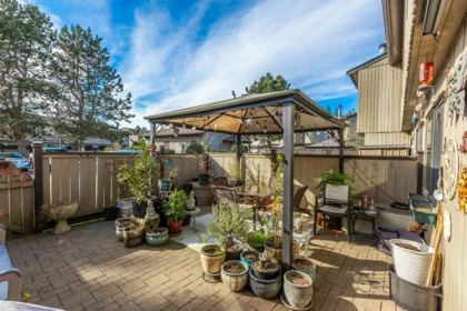 Outdoor Kitchen Photo of 102 27044 32 Avenue, Langley, BC