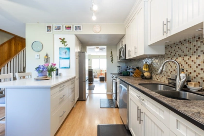 Pantry Photo of 102 27044 32 Avenue, Langley, BC