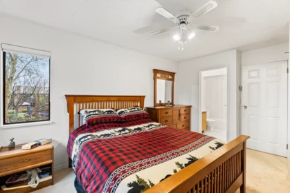 Bedroom 3 Photo of 2207 10620 150 Street, Surrey, BC