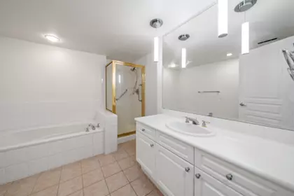 Loft / Bonus Room Photo of 303 15466 North Bluff Road, White Rock, BC