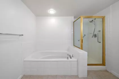Powder Room Photo of 303 15466 North Bluff Road, White Rock, BC