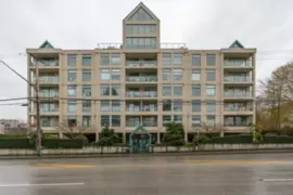 303 15466 North Bluff Road, White Rock, BC