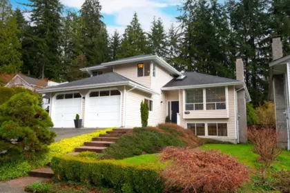 1716 Cascade Court, North Vancouver, BC, North Vancouver — Single Family Residence for sale