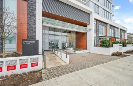 906 13428 105 Avenue, Surrey, BC, Surrey — Apartment/Condo for sale