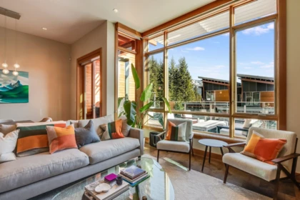 34 8400 Ashleigh Mcivor Drive, Whistler, BC, Whistler — Townhouse for sale