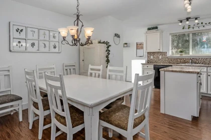Breakfast Nook Photo of 3553 Monashee Street, Abbotsford, BC