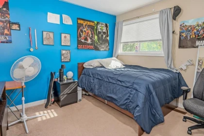 Hallway Photo of 3553 Monashee Street, Abbotsford, BC