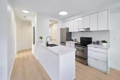 Kitchen Island Photo of 311 1033 St. Georges Avenue, North Vancouver, BC