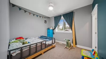 Laundry Room Photo of 9847 Mcgrath Road, Rosedale, BC