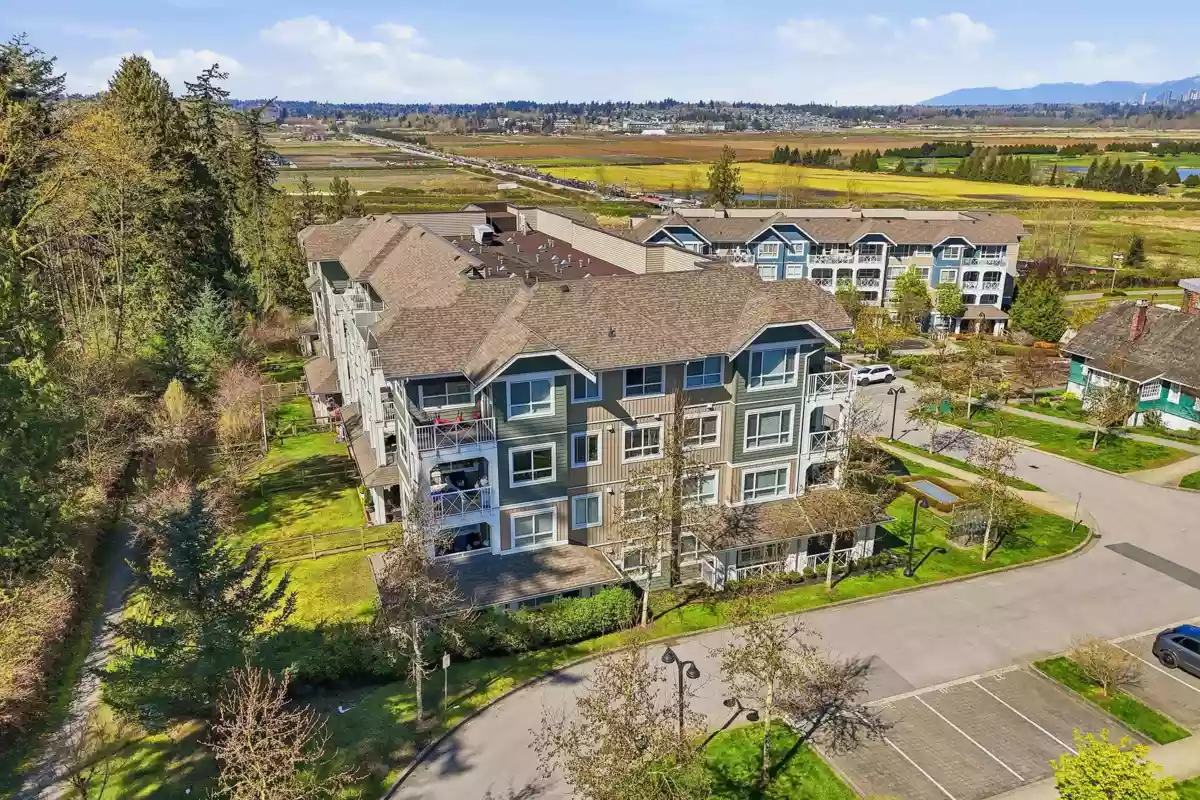 Exterior Rear Photo of 410 16388 64 Avenue, Surrey, BC
