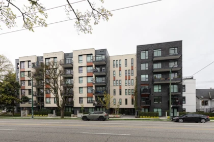 Laundry Room Photo of 602 2235 E Broadway, Vancouver, BC