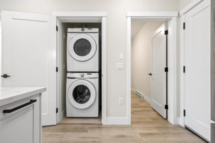 Laundry Room Photo of 405 22638 119 Avenue, Maple Ridge, BC