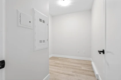 Mudroom Photo of 405 22638 119 Avenue, Maple Ridge, BC