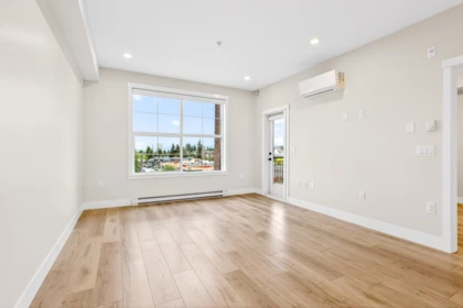 Walk-In Closet Photo of 405 22638 119 Avenue, Maple Ridge, BC