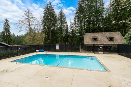 Backyard Photo of 3398 William Avenue, North Vancouver, BC