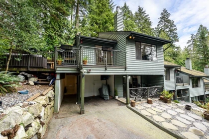 Outdoor Patio Photo of 3398 William Avenue, North Vancouver, BC