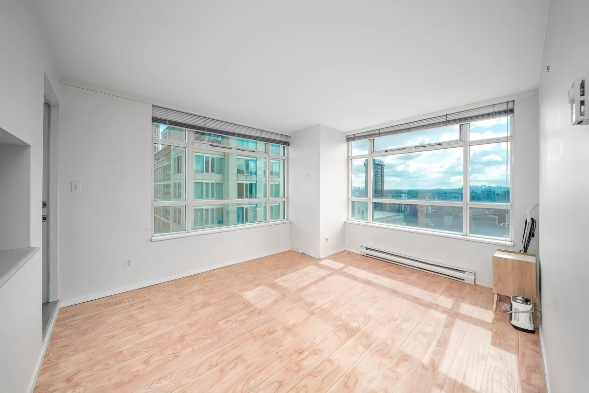 Living Room Photo of 2007 438 Seymour Street, Vancouver, BC