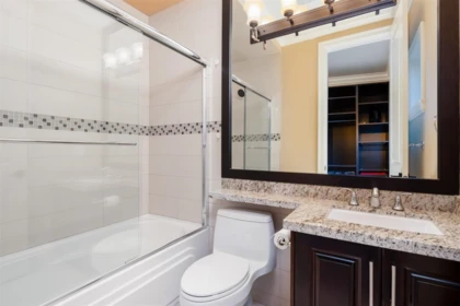 Kitchen Photo of 9491 Glenbrook Drive, Richmond, BC