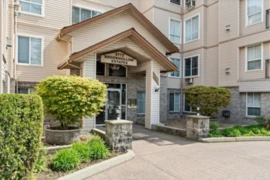401 2772 Clearbrook Road, Abbotsford, BC