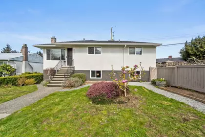 5111 Laurel Street, Burnaby, BC, Burnaby — Single Family Residence for sale