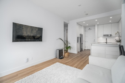 209 708 Edgar Avenue, Coquitlam, BC, Coquitlam — Apartment/Condo for sale