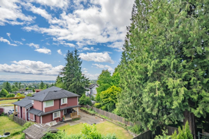 Garden / Landscaping Photo of 209 708 Edgar Avenue, Coquitlam, BC