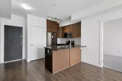 Kitchen Island Photo of 205 827 Roderick Avenue, Coquitlam, BC