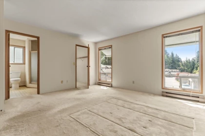 Entry Foyer Photo of 2834 Glenshiel Drive, Abbotsford, BC