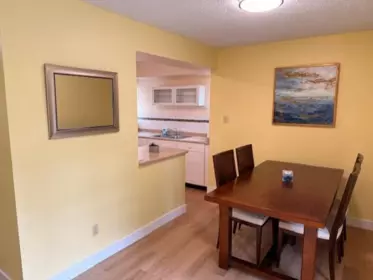 Breakfast Nook Photo of 7361 Liard Place, Vancouver, BC