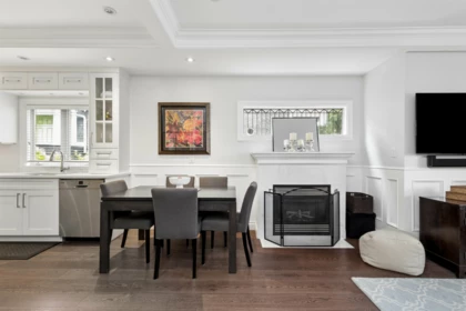 Breakfast Nook Photo of 2 158 W 13th Avenue, Vancouver, BC