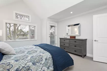 Laundry Room Photo of 2 158 W 13th Avenue, Vancouver, BC