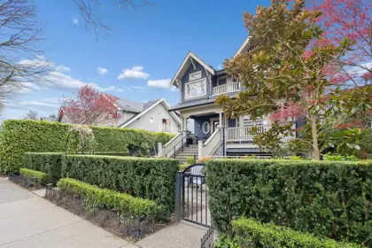 2 158 W 13th Avenue, Vancouver, BC, Vancouver — Half Duplex for sale