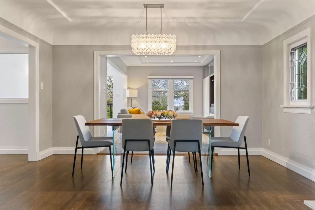 Dining Area Photo of 2907 W 30th Avenue, Vancouver, BC