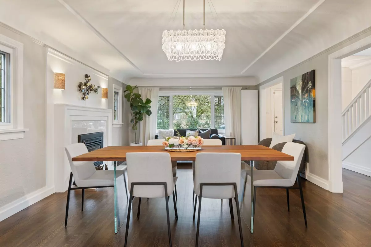 Family Room Photo of 2907 W 30th Avenue, Vancouver, BC
