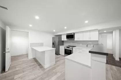 Basement Recreation Room Photo of 650 Park Street, Hope, BC