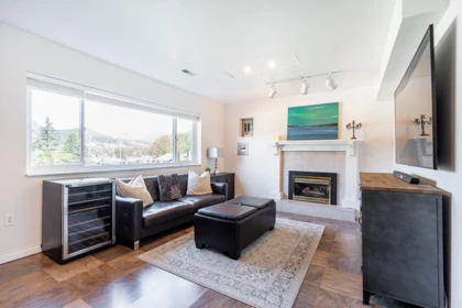 Mudroom Photo of 1062 Spar Drive, Coquitlam, BC
