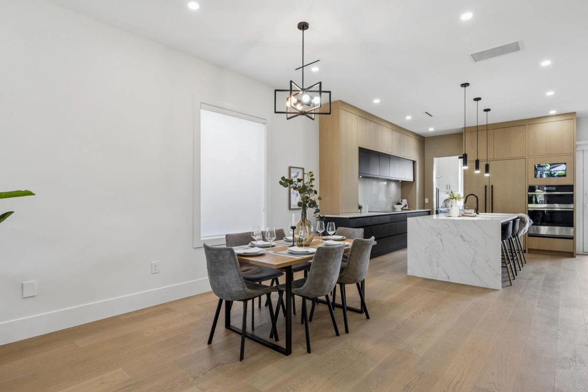Dining Area Photo of 2 6512 Grant Street, Burnaby, BC
