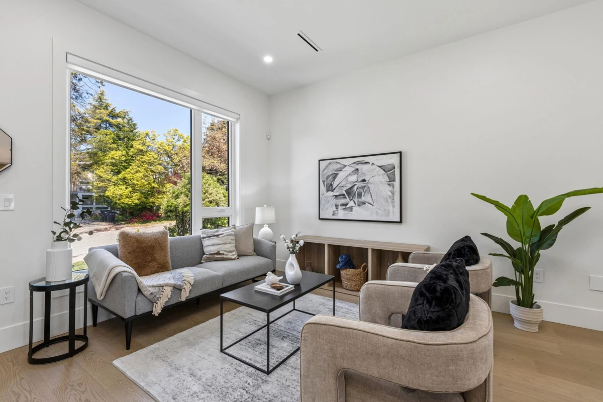 Family Room Photo of 2 6512 Grant Street, Burnaby, BC