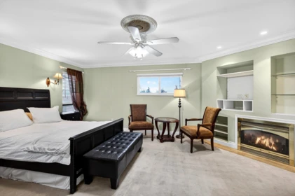 Garage Interior Photo of 18048 99a Avenue, Surrey, BC