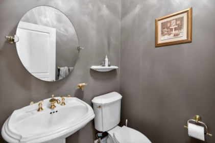 Powder Room Photo of 18048 99a Avenue, Surrey, BC