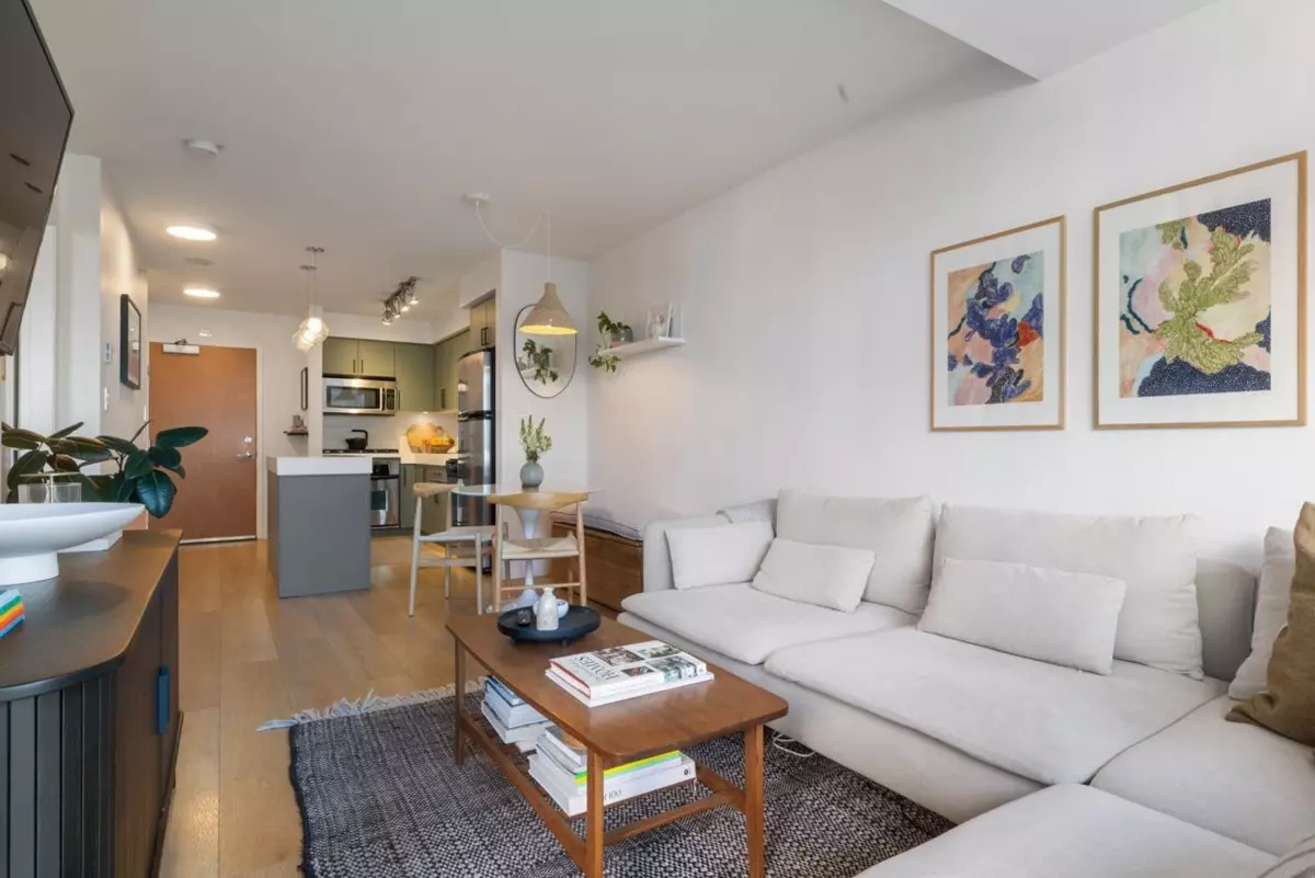 Dining Area Photo of 404 2770 Sophia Street, Vancouver, BC
