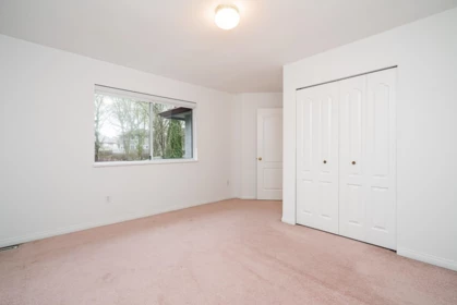 Outdoor Patio Photo of 17072 103 Avenue, Surrey, BC