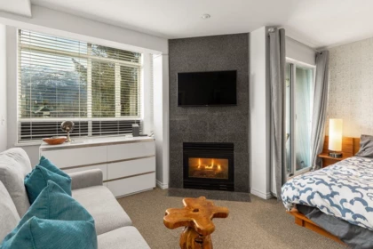 348 4314 Main Street, Whistler, BC, Whistler — Apartment/Condo for sale