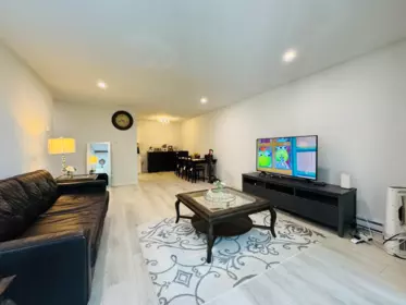 Kitchen Photo of 307 15268 100 Avenue, Surrey, BC