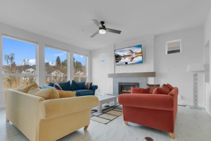 Living Room Photo of 23849 103a Avenue, Maple Ridge, BC