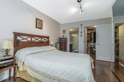 Hallway Photo of 106 15342 20 Avenue, Surrey, BC