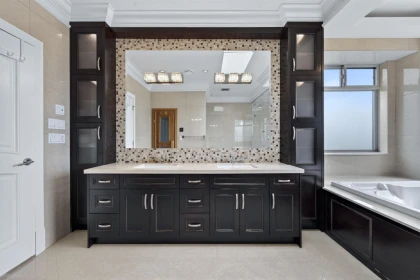 Powder Room Photo of 7560 Chelsea Road, Richmond, BC